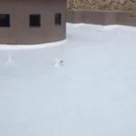 شركة عوازل مائية للأسطح في الدمام الشرقية قد يتعرض منزلك أو المبنى الذي تعمل فيه للتدهور يومًا بعد يوم دون أن تدري، مع العلم أن هناك عدة أسباب لحدوث هذه الكارثة، منها الطبيعية كعوامل التقادم والتغيرات المناخية، أو تلك التي تتسبب بها بشكل أو بآخر. لذا، قد يكون من الأفضل لك الاتصال بسرعة بأرقام شركة عوازل مائية للأسطح، التي ستساعدك بكل السبل الممكنة كما سنوضح في السطور القادمة.